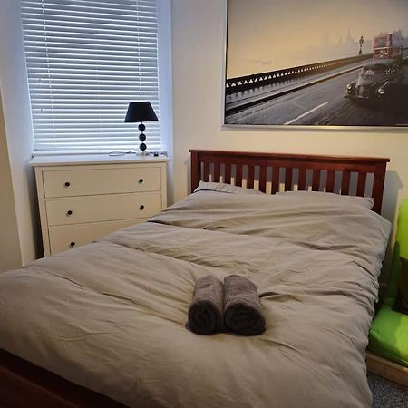 2 Bedroom Modern Stylish Apt In Glasgow City Centre 外观 照片